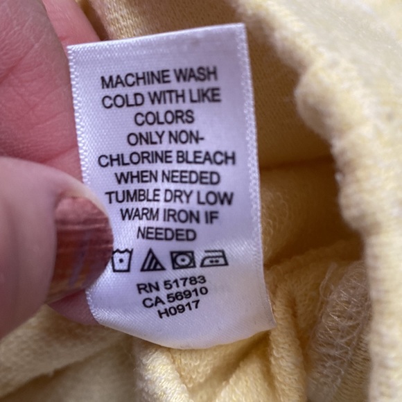 Fun lightweight sweatshirt - Picture 5 of 6